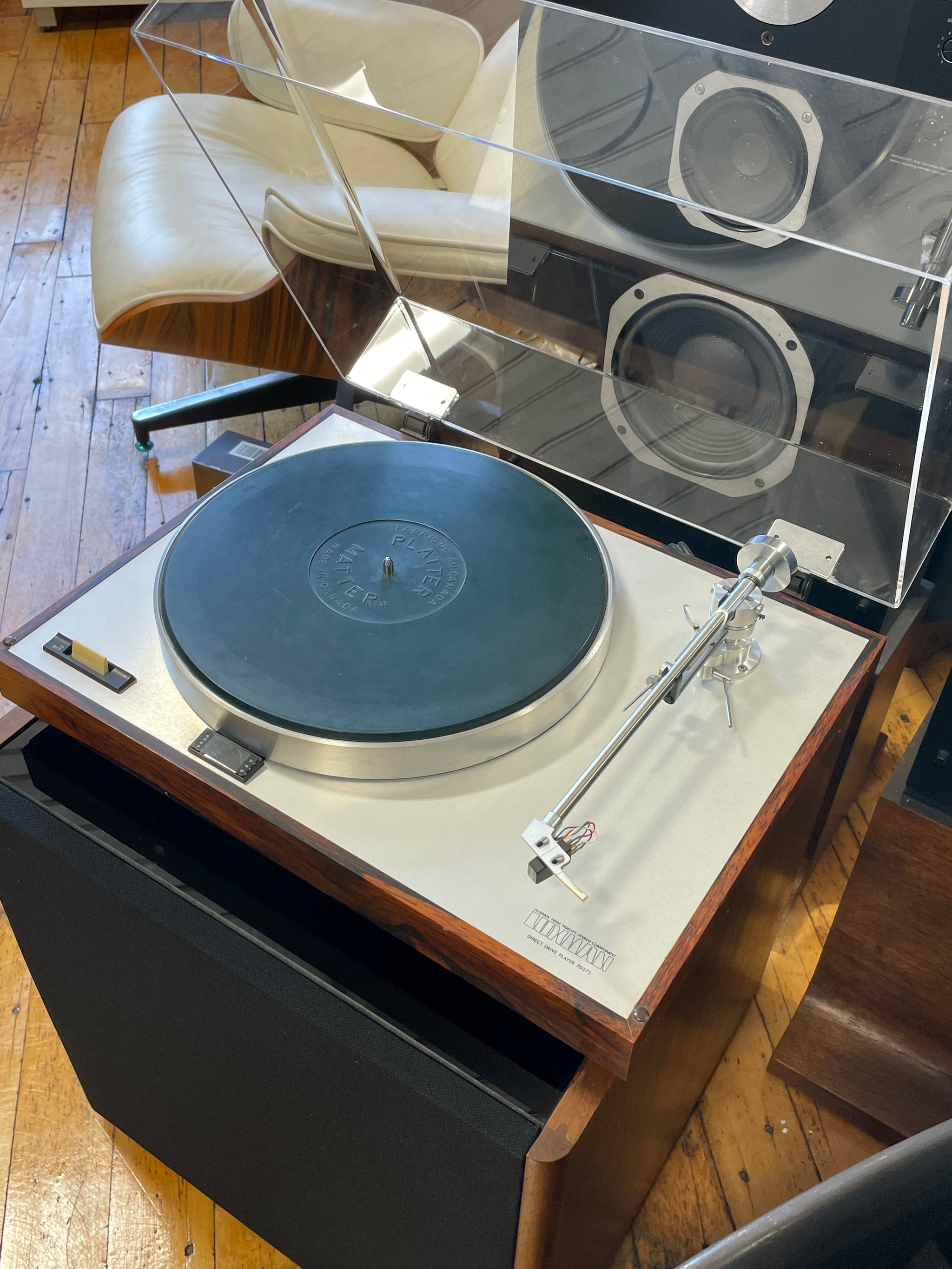 Luxman, PD 272 w/Signet TK9E Moving Magnet Cartridge 