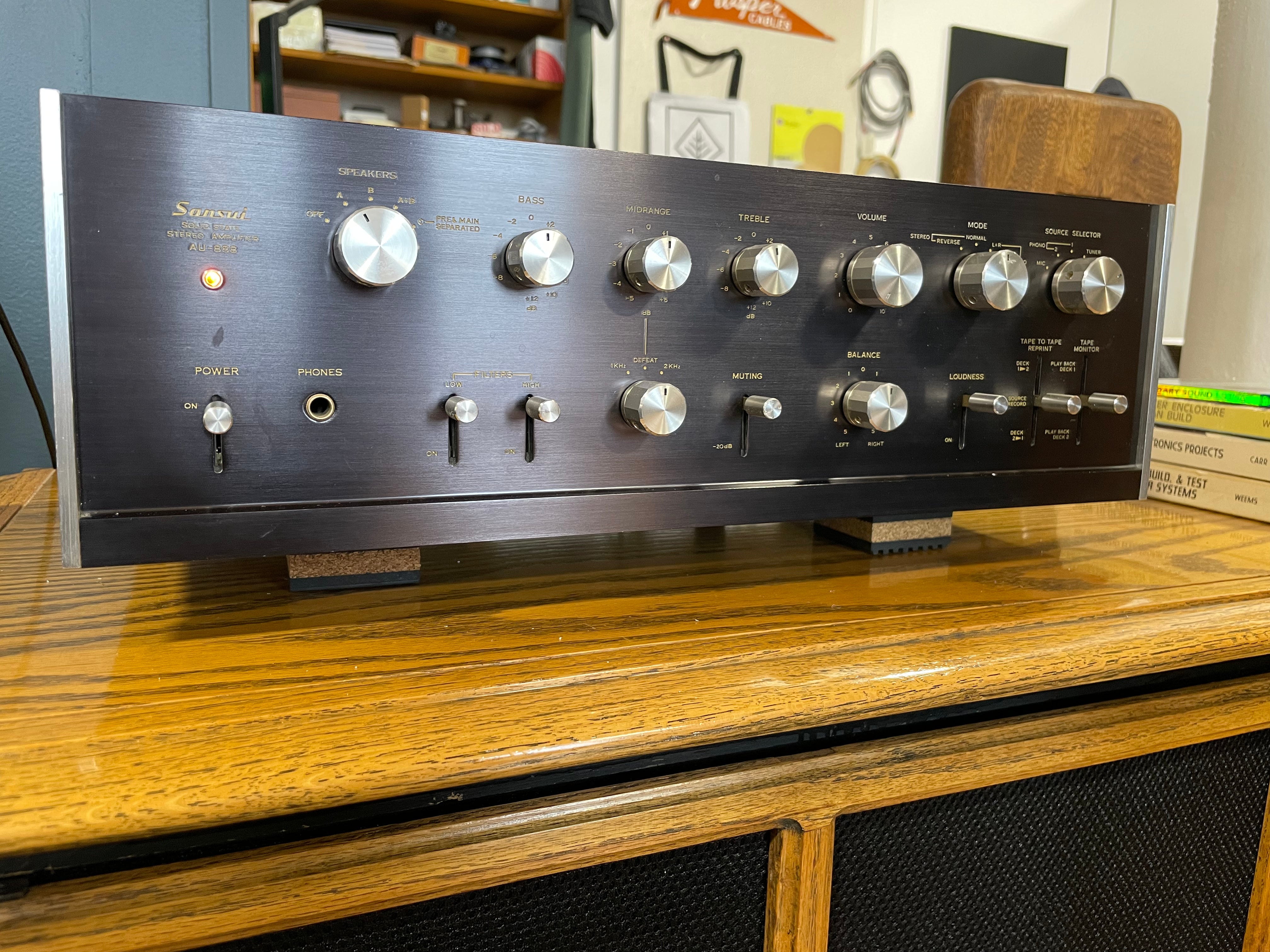 Sansui AU-888 Integrated Amplifier - "Vintage Masterpiece"